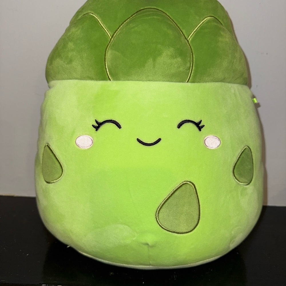 Green Smiling Plush Toy